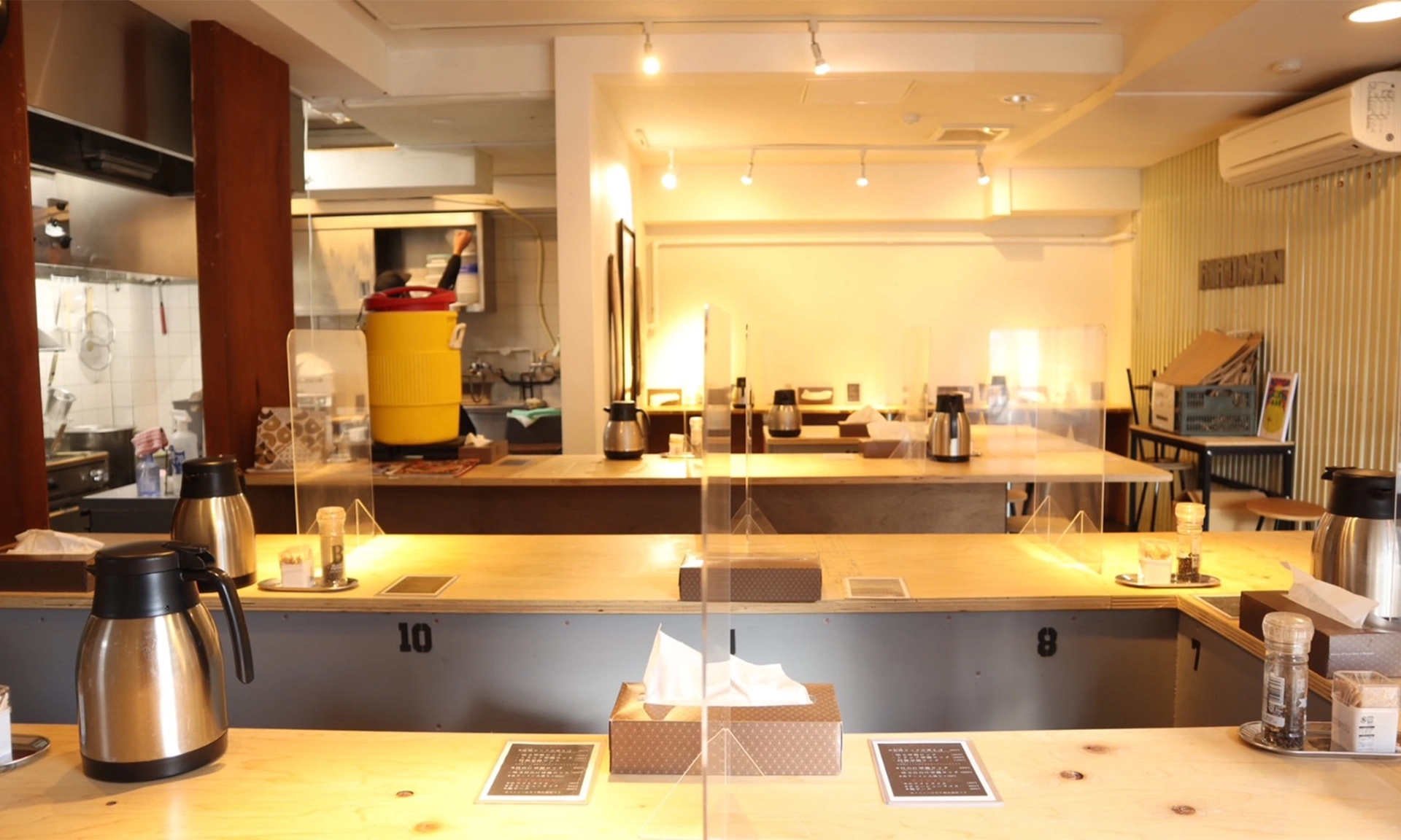 BIRDMAN(バードマン)2号店店内の風景
